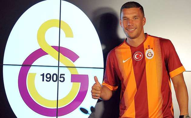 Podolski'den şehit mesajı...