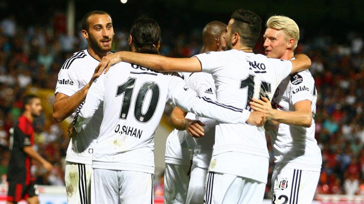 Beşiktaş'ın UEFA Avrupa Ligi kadrosu belli oldu - 1