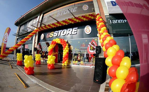 Galatasaray forma satışında rekor kırdı