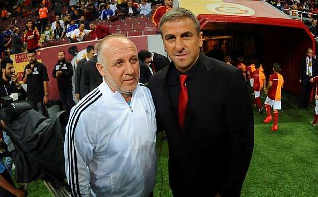 İstifa depremi