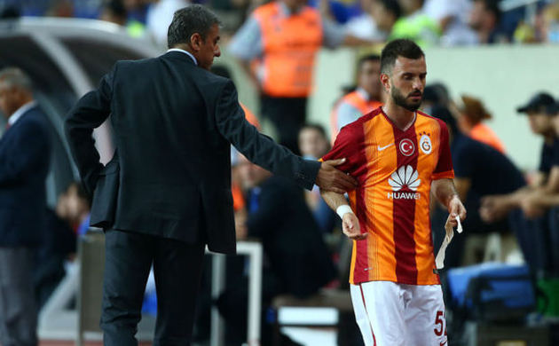 İlk yolcu Emre Çolak