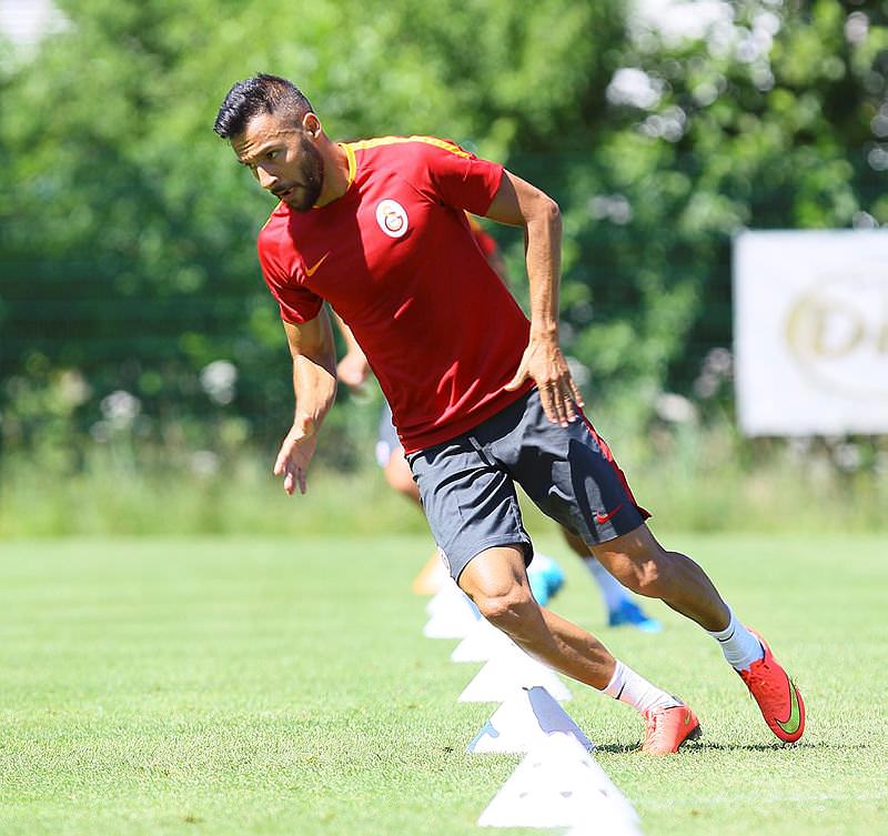 Yasin Öztekin'den Trabzonsporlu taraftarları kızdıran poz! - 1