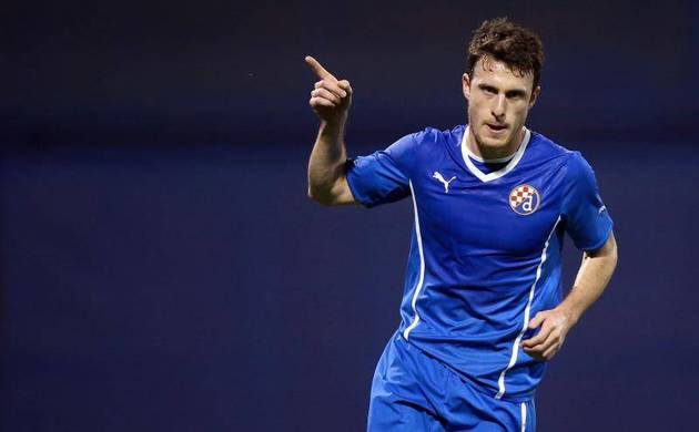 Persie önerdi, Rapaic onayladı