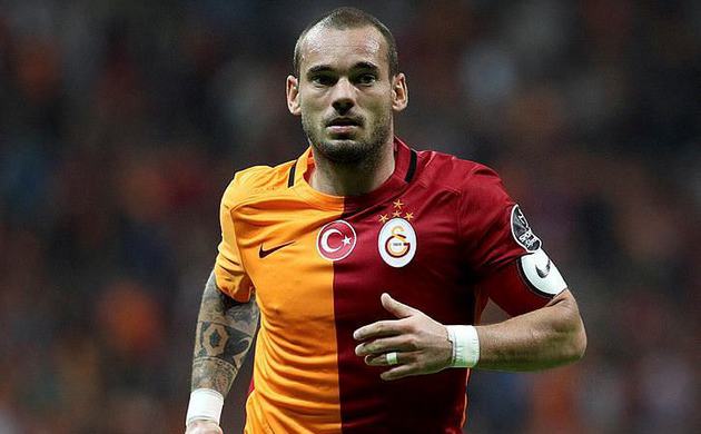 Galatasaray'a Sneijder müjdesi!