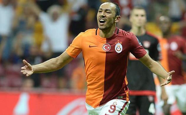 Kral'dan Umut'a destek