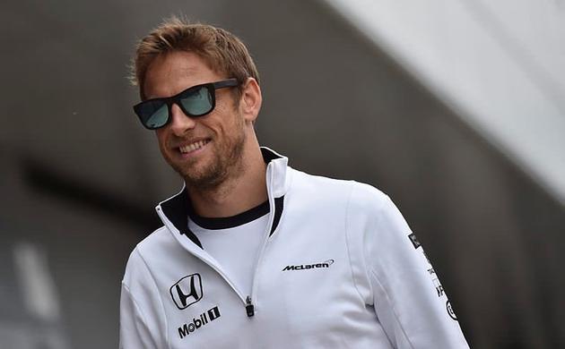 Button Mclaren'de kalıyor