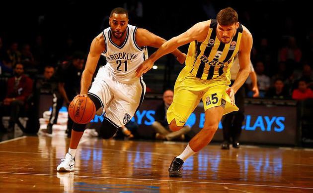 Fenerbahçe'den tarihi zafer