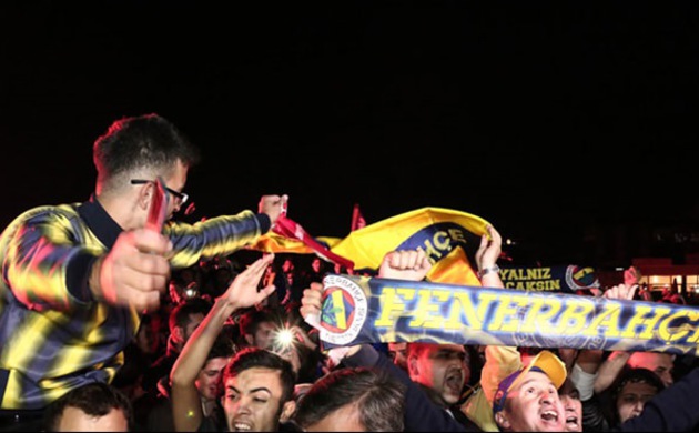 Fenerbahçe tarih değiştirdi