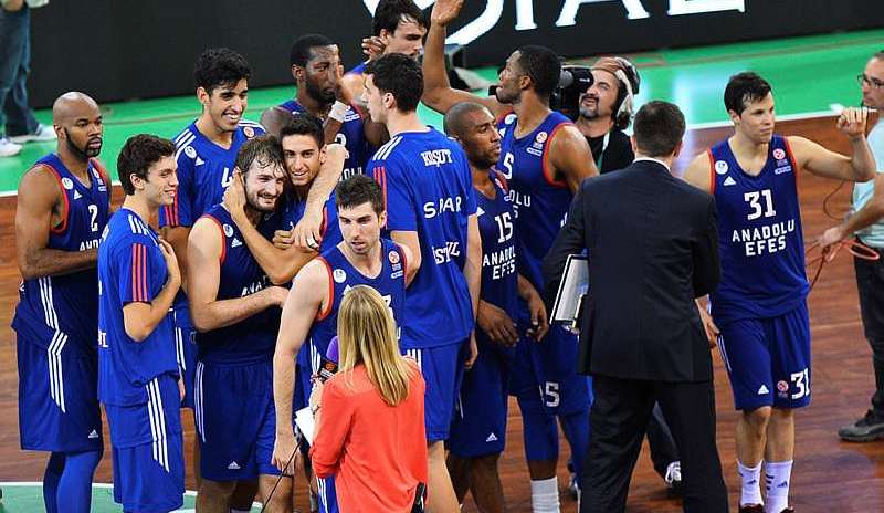 Anadolu Efes ezip geçti - 1