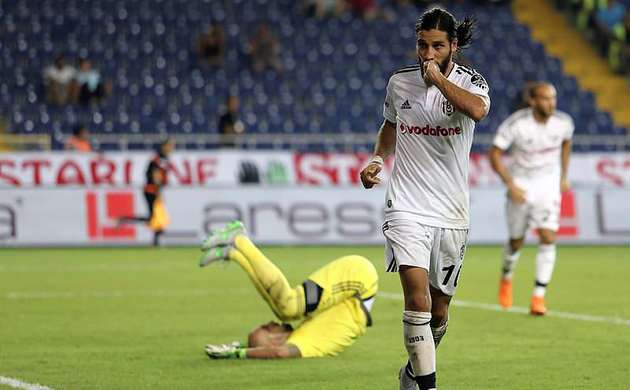 Schalke'den 'Şahan'e teklif