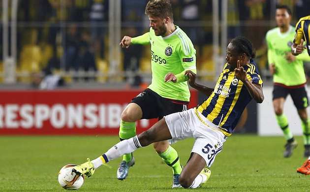 Abdoulaye Ba rekora koşuyor