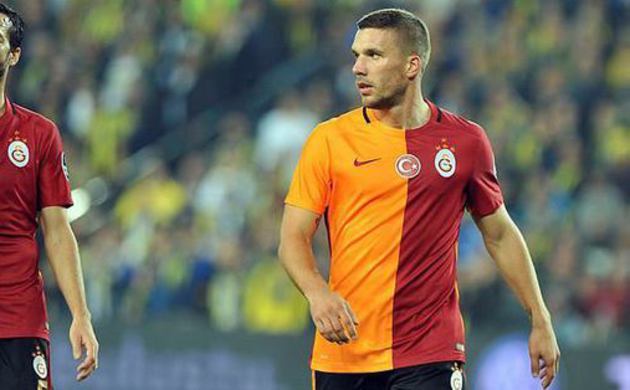 Podolski, "İlk golü hep biz yiyoruz"