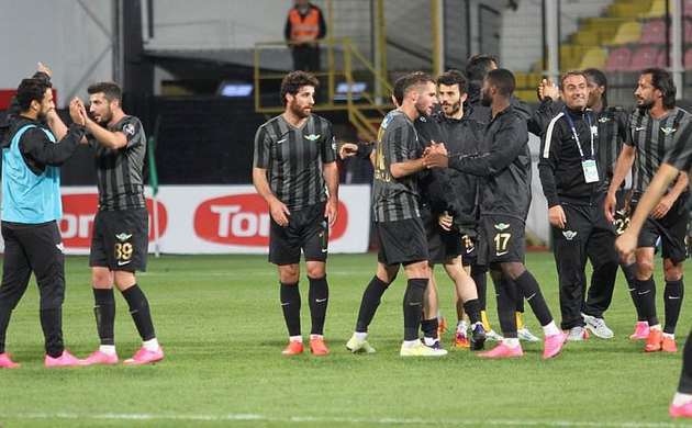 Akigo'dan Antalya'ya son dakika darbesi