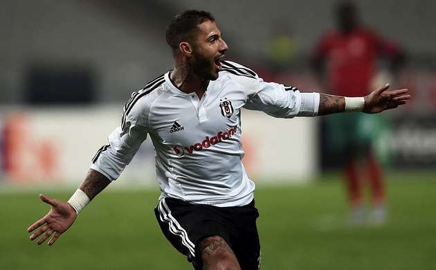 Quaresma'dan harika gol