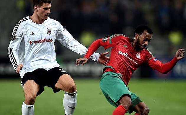 Fernandes ıslıklandı