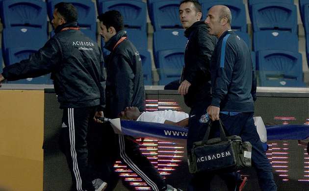 M'Bia hastaneye kaldırıldı