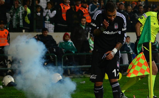 Beşiktaş'ın golü sonrası gerginlik