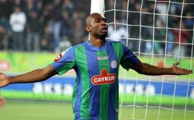 G.Saray'a mesaj! Beni alın