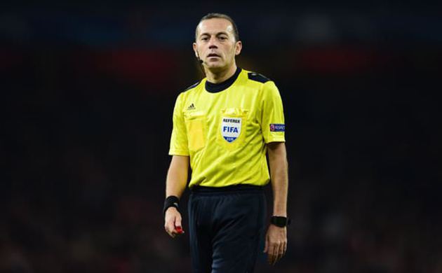 UEFA'dan Cüneyt Çakır'a görev