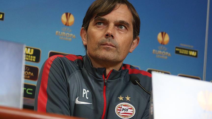 Saldırı anında PSV teknik direktörü Cocu Paris’teydi - 1
