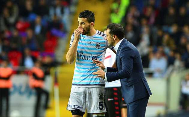 Mehmet Topal kadrodan çıkarıldı