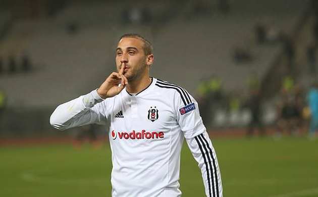 Cenk Tosun'a Lizbon kancası