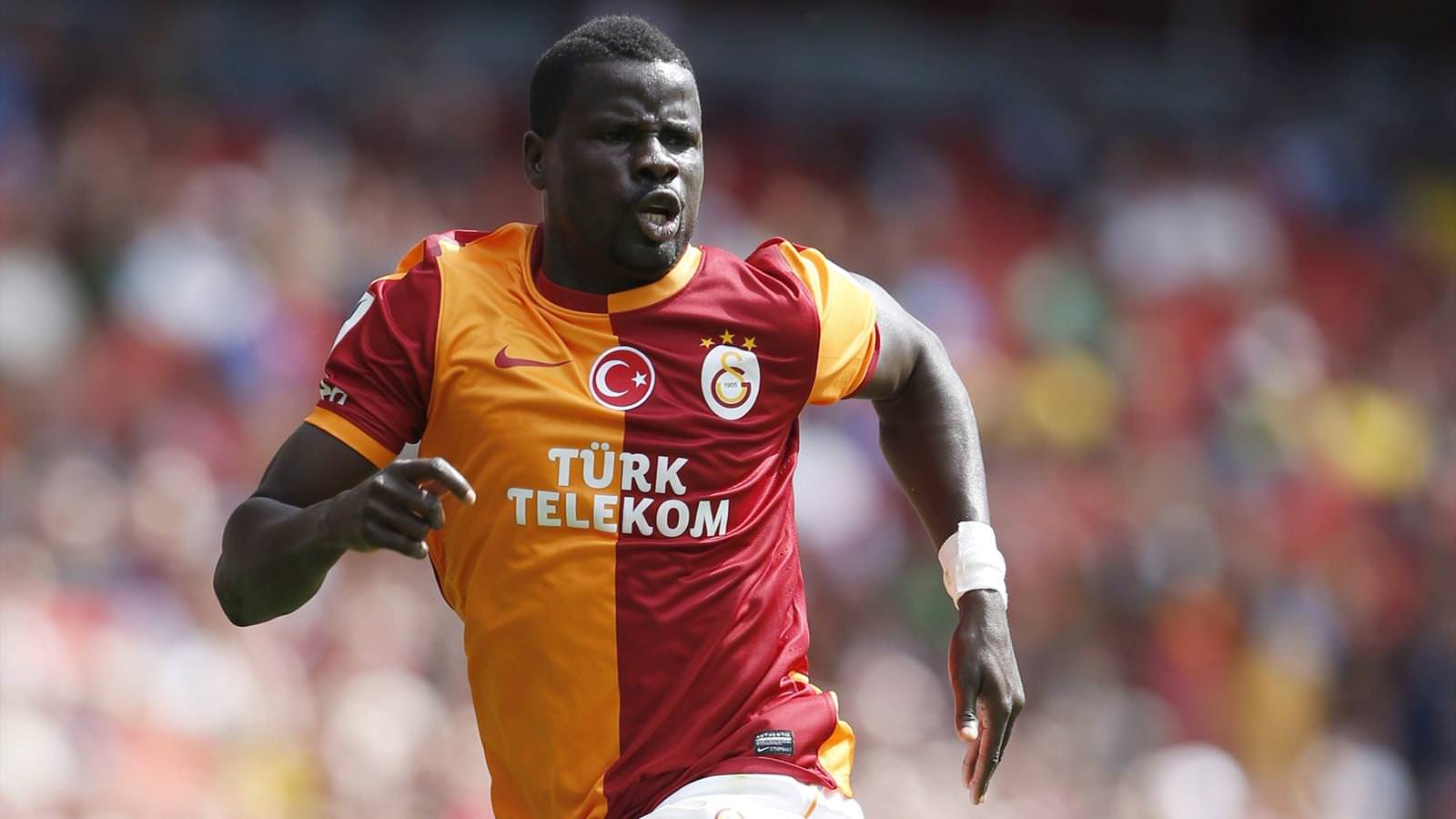 Eboue: Beşiktaş'a da Fenerbahçe'ye de giderim - 1