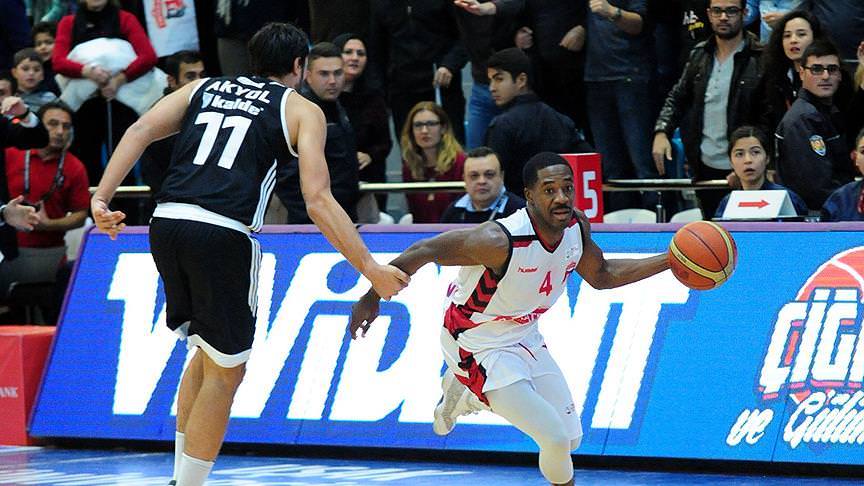 Muratbey Uşak Sportif'in evinde bileği bükülmüyor - 1