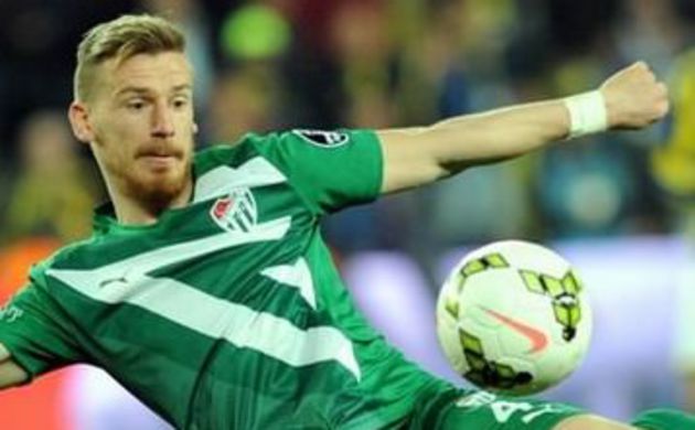 Arsenal Serdar Aziz'in peşinde