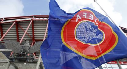 UEFA'dan Trabzon'a şok - 1