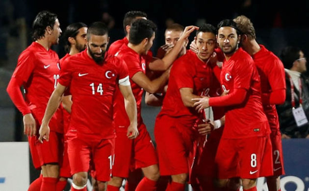 Euro 2016'daki rakiplerimiz belli oluyor