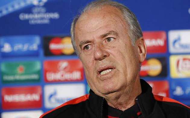 Mustafa Denizli: Beşiktaş'ın talihsiz bir şekilde elenmesine üzüldüm