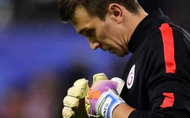 Fernando Muslera: Derbilerin favorisi olmaz