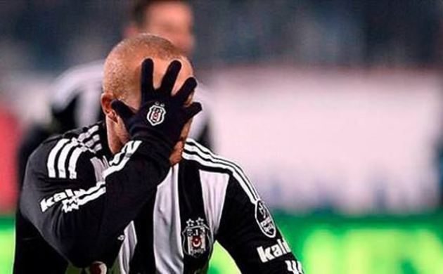 Gökhan Töre golünü nenesine armağan etti
