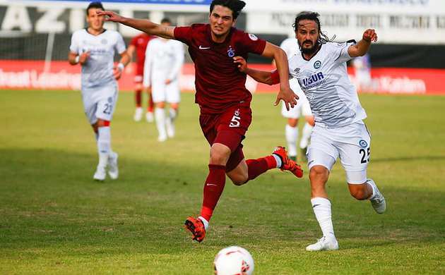 Trabzonspor ikinci yarı açıldı