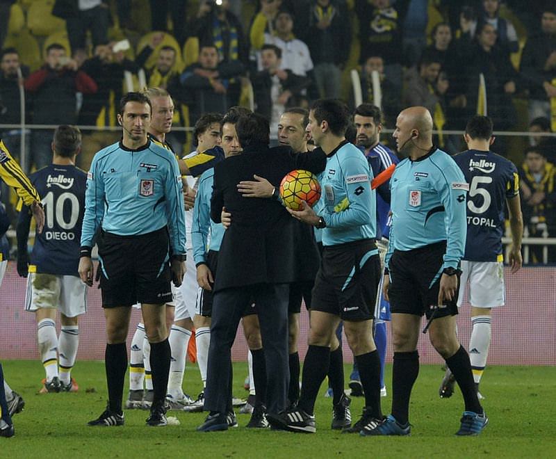 Aziz Yıldırım'dan Pereira'ya sert uyarı - 1