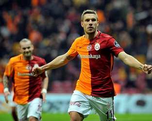 Aslan nefes aldı