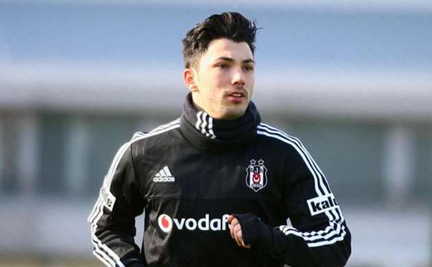 Kartal'da Tolgay Arslan sevinci