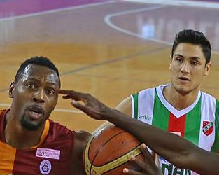 Pınar Karşıyaka, Galatasaray'a geçit vermedi!