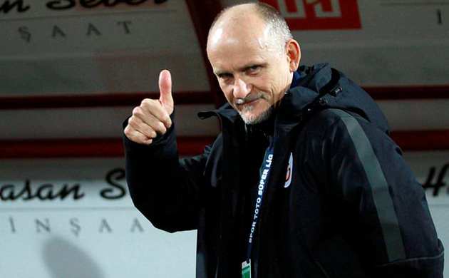 Forvet sorununu Taffarel çözecek