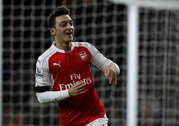 Mesut Özil'in babasına 'babalık' davası!