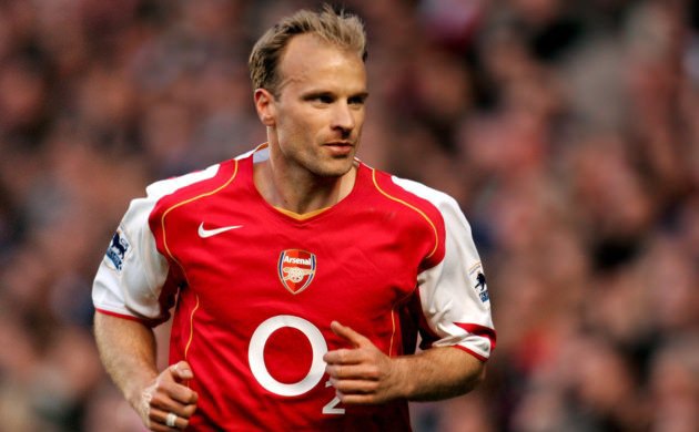 Arsene Wenger, Mesut Özil'i Dennis Bergkamp'a benzetti