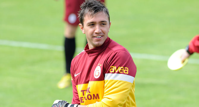 Muslera'nın talipleri artıyor! - 1