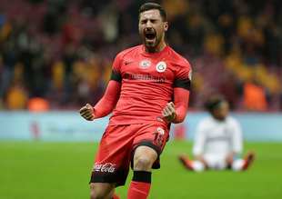 Galatasaray 3'te 3 yaptı