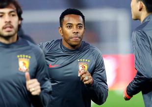 Fenerbahçe'de Robinho bombası!