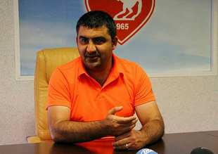 Ümit Özat Mersin'de