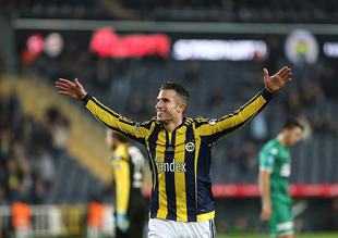 Robin van Persie uçuşa hazır
