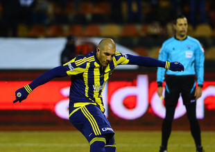 Fenerbahçe 1 yıl sonra penaltı kazandı