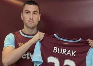 Burak Yılmaz West Ham formasıyla...