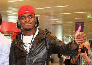 West Ham Emenike'yi açıkladı